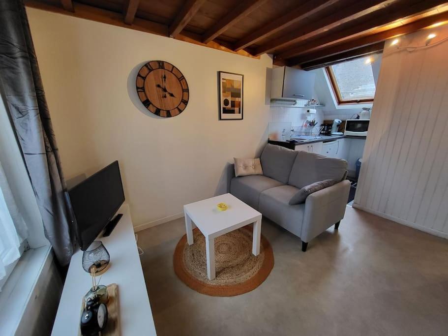 Charmant Appartement Au Coeur Du Quartier St-Pierre Amiens Bagian luar foto