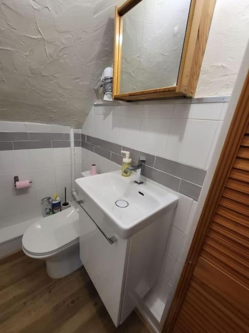 Charmant Appartement Au Coeur Du Quartier St-Pierre Amiens Bagian luar foto